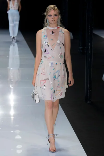 Look 96